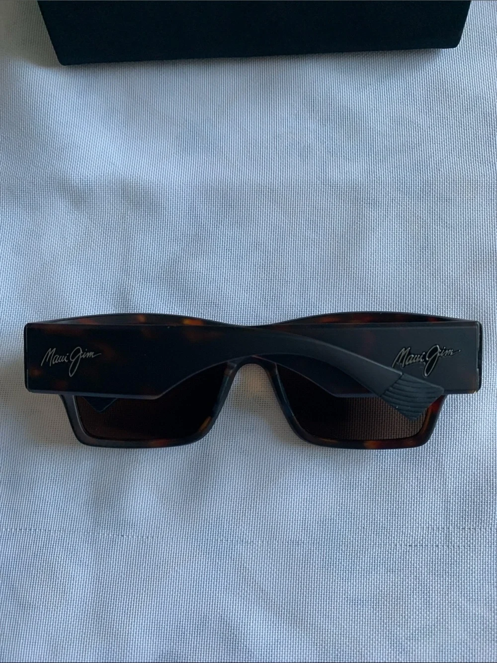 Maui Jim Ka’olu STG polarized wrap sunglasses